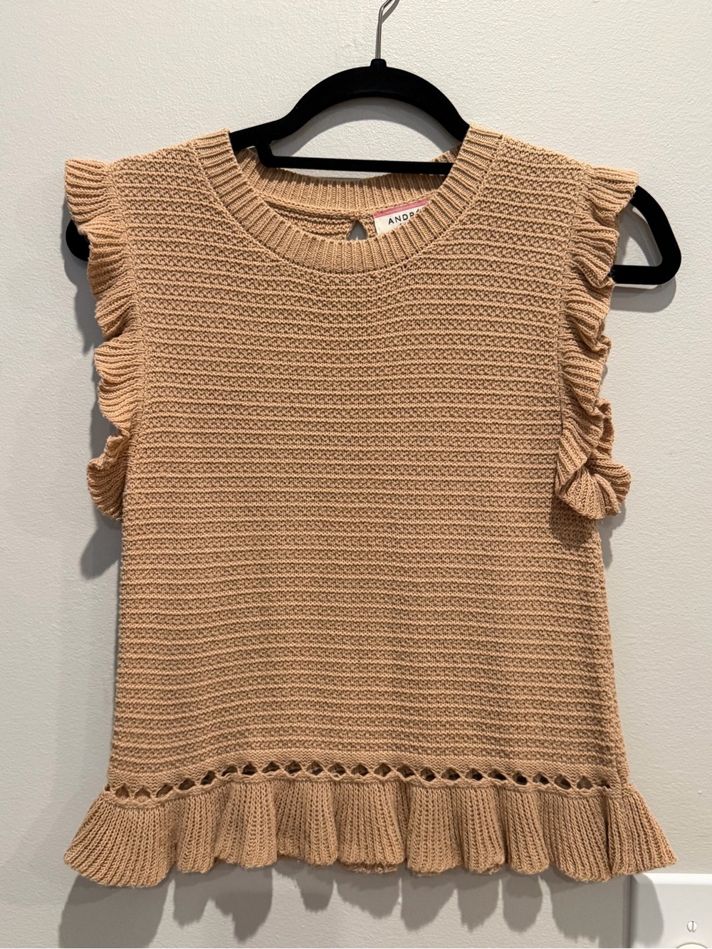 ANDREE BY UNIT Tan Ruffle Knit Sleeveless Top